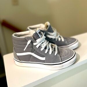 Vans kids SK8-Hi High Top Sneaker size 3 Grey